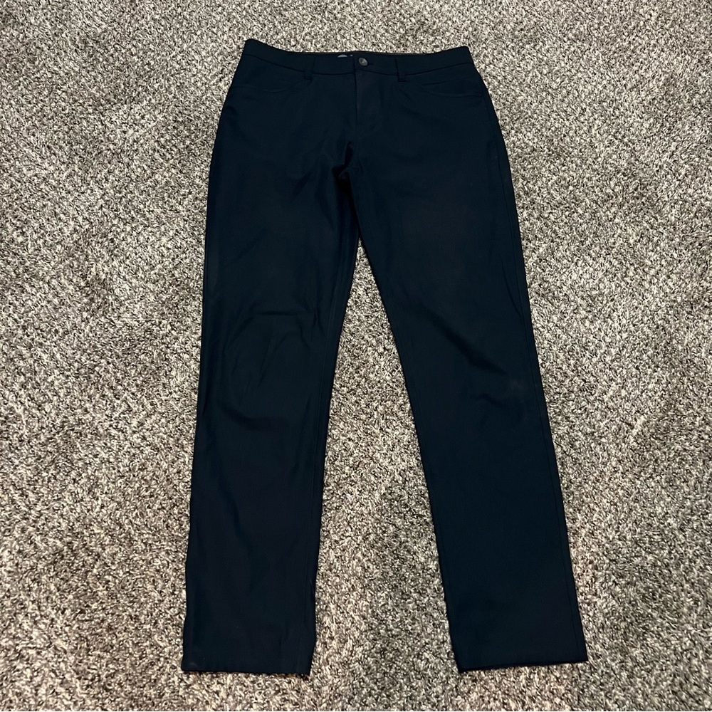 Vuori Meta Pant Men’s 5-Pocket Pants Ink Navy 32